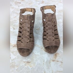Naturalizer Woman's Talan Slingback Heeled SandalSize 8M